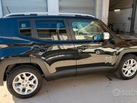 Usata Jeep Renegade Limited 120 CV (88 kW) 2017 Nero SUV