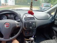 Usata Fiat Punto 77 CV (56 kW) 2011 Utilitaria