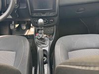 Usata Dacia Duster Lauréate 125 CV (91 kW) 2017 Grigio SUV