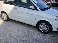 Usata Lancia Ypsilon 60 CV (44 kW) 2010 Bianco Utilitaria
