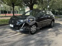 Usata Peugeot 2008 Active 101 CV (74 kW) 2023 Nero SUV