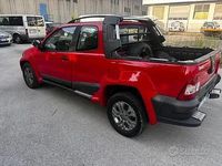 Usata Fiat Strada 95 CV (69 kW) 2014 Rosso Pick-up