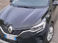 Usata Renault Captur Zen 101 CV (74 kW) 2021 Nero SUV