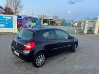 Usata Renault Clio II 75 CV (55 kW) 2008 Nero Berlina