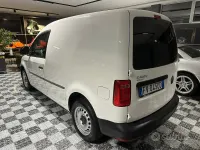 Usata VW Caddy 75 CV (55 kW) 2019 Monovolume
