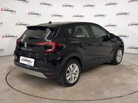 Usata Renault Captur Equilibre 101 CV (74 kW) 2022 Nero SUV