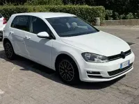 Usata VW Golf Sportsvan Comfortline 110 CV (80 kW) 2017 Monovolume