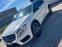 Usata Mercedes GLA200 AMG 135 CV (99 kW) 2015 Bianco SUV