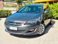 Usata Opel Astra 136 CV (100 kW) 2014 Grigio Station wagon