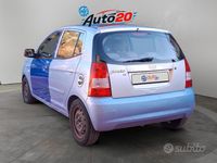 Usata Kia Picanto 74 CV (54 kW) 2006 Blu Utilitaria