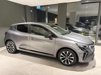 Nuova Mitsubishi Colt Invite 101 CV (74 kW) 2025 Grigio Berlina