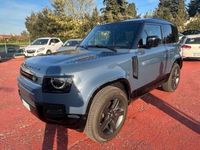 Usata Land Rover Defender SE 249 CV (183 kW) 2024 Blu/azzurro SUV