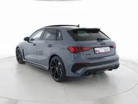 Usata Audi RS3 Sportback Comfort 400 CV (294 kW) 2023 Grigio kemora metallizzato Utilitaria