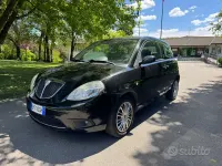 Usata Lancia Ypsilon 60 CV (44 kW) 2008 Nero Utilitaria
