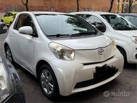 Usata Toyota iQ 68 CV (50 kW) 2009 Bianco Utilitaria