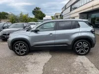 Usata Jeep Avenger Summit 101 CV (74 kW) 2024 Gray SUV