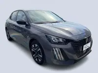 Usata Peugeot 208 Allure 101 CV (74 kW) 2025 Grigio Utilitaria