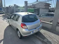 Usata Renault Clio IV Dynamique 75 CV (55 kW) 2012 Nero Berlina