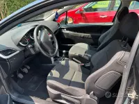 Usata Peugeot 207 73 CV (53 kW) 2013 Nero Utilitaria