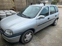 Occasion Opel Corsa 54 ch (39 kW) 2000 Gris Berline