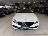 Usata Mercedes E220 194 CV (142 kW) 2017 Bianco Coupé