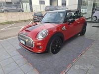 Usata Mini Cooper SE 75 kW (102 CV) 2020 Rosso Utilitaria