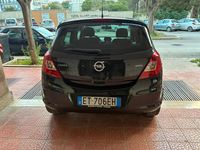 Usata Opel Corsa 75 CV (55 kW) 2013 Nero Utilitaria
