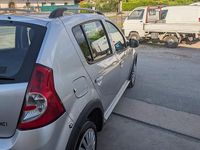 Usata Dacia Sandero 75 CV (55 kW) 2011 Grigio Berlina