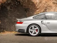 Usata Porsche 996 Turbo 420 CV (308 kW) 2001 Grigio Coupé