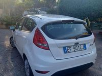 Usata Ford Fiesta Titanium 82 CV (60 kW) 2010 Utilitaria