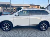 usata Mitsubishi Outlander 2.2 / 7 POSTI