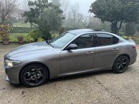 Usata Alfa Romeo Giulia Tech Edition 190 CV (139 kW) 2019 Grigio Berlina