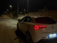 Usata Alfa Romeo Giulietta 105 CV (77 kW) 2012 Bianco Berlina