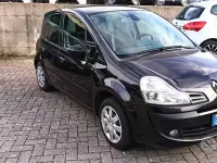 Usata Renault Modus 75 CV (55 kW) 2012 Nero Monovolume