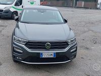 Usata VW T-Roc 150 CV (110 kW) 2019 Grigio SUV