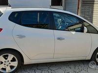 Usata Kia Venga 2011 Bianco Utilitaria