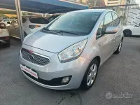 Usata Kia Venga 90 CV (66 kW) 2010 Grigio Utilitaria