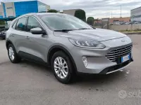 Usata Ford Kuga Titanium 120 CV (88 kW) 2022 Grigio SUV