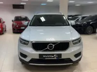 Usata Volvo XC40 Momentum 150 CV (110 kW) 2020 Grigio SUV
