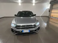Usata VW T-Roc R-line 110 CV (80 kW) 2023 Argento SUV