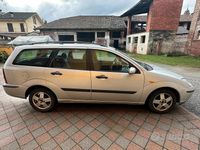 Usata Ford Focus 2004 Grigio Station wagon