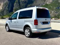 Usata VW Caddy Comfortline 122 CV (89 kW) 2020 Argento Monovolume