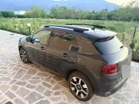 Usata Citroën C4 99 CV (72 kW) 2018 Nero SUV