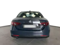Usata Alfa Romeo Giulia Super 150 CV (110 kW) 2016 Blu montecarlo Berlina