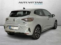 Usata Renault Clio V Techno 145 CV (106 kW) 2025 Grigio scuro Berlina
