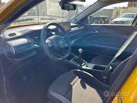 Usata Jeep Avenger 101 CV (74 kW) 2023 Giallo SUV