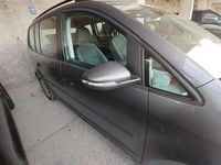 Usata VW Touran Comfortline 105 CV (77 kW) 2013 Monovolume