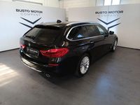 Usata BMW 520 Luxury Line 190 CV (139 kW) 2019 Nero / metallizzato Station wagon