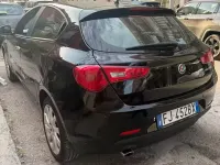 Usata Alfa Romeo Giulietta Super 120 CV (88 kW) 2017 Nero Utilitaria