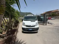 Usata Opel Vivaro 114 CV (83 kW) 2014 Monovolume